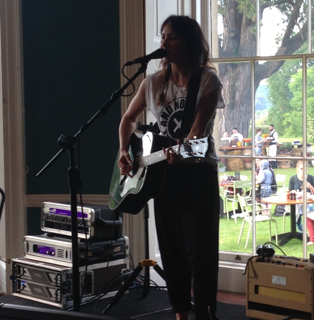 Image of K T Tungstall performing at Babington House.