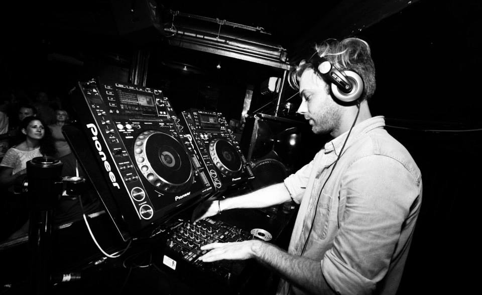Image of Rich S DJ performing
