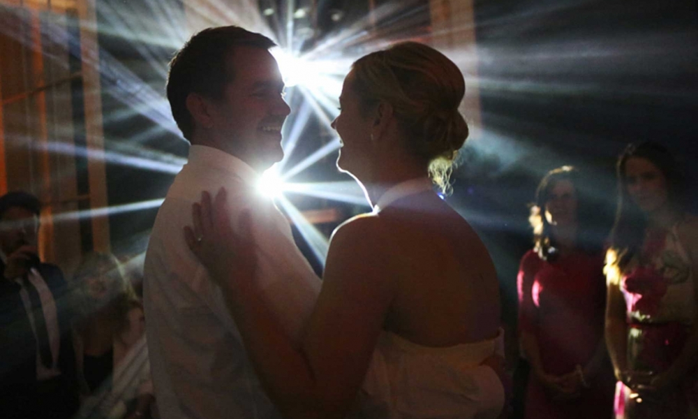 Image of a first dance at a wedding